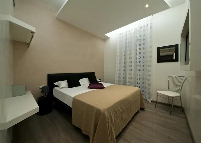 Naif 3* Rome